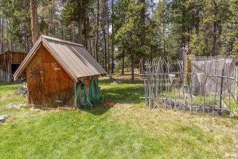 17061 Island Loop Way, Bend, OR 97707 photo 20