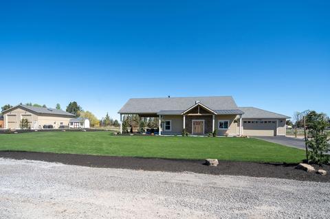 21350 View Ln, Bend, OR 97701 photo 2