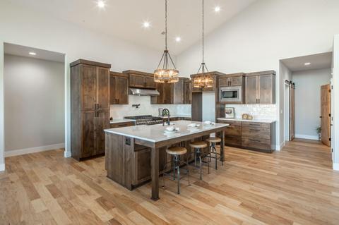 21350 View Ln, Bend, OR 97701 photo 26