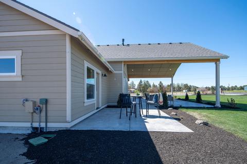 21350 View Ln, Bend, OR 97701 photo 10