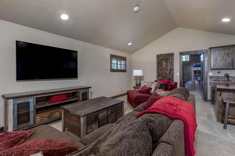 56766 Dancing Rock Loop, Bend, OR 97707 photo 35