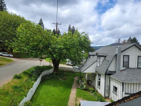288 2nd St, Glendale, OR 97442 photo 3