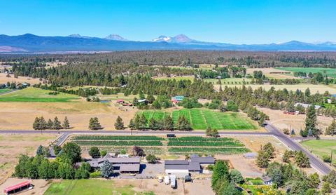 18615 Pinehurst Rd, Bend, OR 97703 photo 3