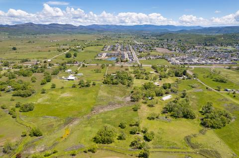12121 Highway 62, Eagle Point, OR 97524 photo 20