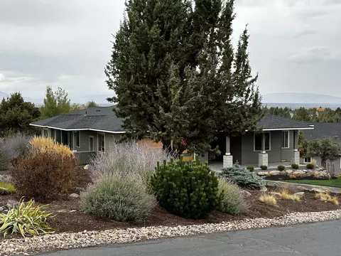 753 Highland View Loop #LOT 106, Redmond, OR 97756