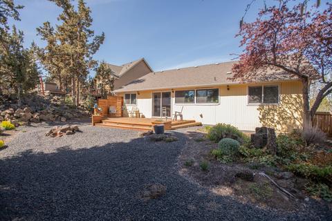 2586 NE Moonlight Dr, Bend, OR 97701 photo 21