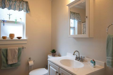 2586 NE Moonlight Dr, Bend, OR 97701 photo 17