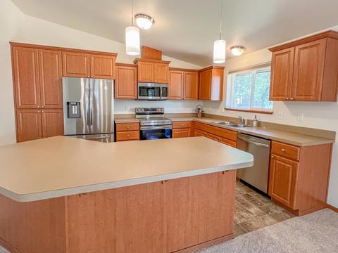 56243 Marsh Hawk Rd, Bend, OR 97707 photo 6