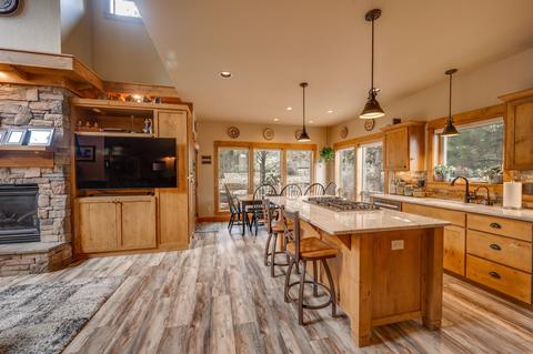 19654 Splashy Rapids Ct, Bend, OR 97702 photo 22