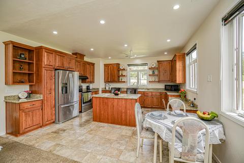 10585 E Evans Creek Rd, Rogue River, OR 97537 photo 13