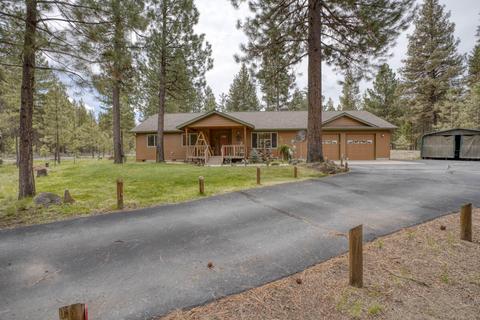 16575 Red Bear Ln, Bend, OR 97707 photo 2