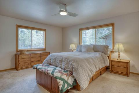 16575 Red Bear Ln, Bend, OR 97707 photo 11