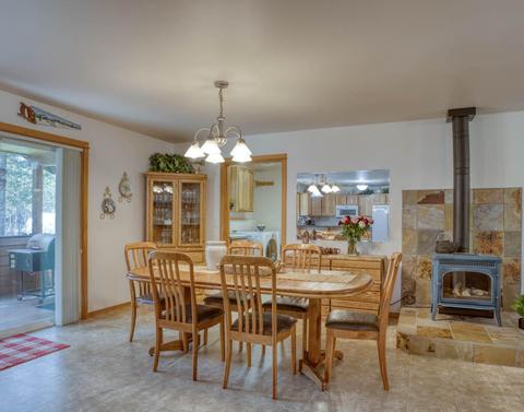 16575 Red Bear Ln, Bend, OR 97707 photo 8