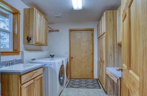 16575 Red Bear Ln, Bend, OR 97707 photo 10
