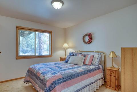 16575 Red Bear Ln, Bend, OR 97707 photo 14