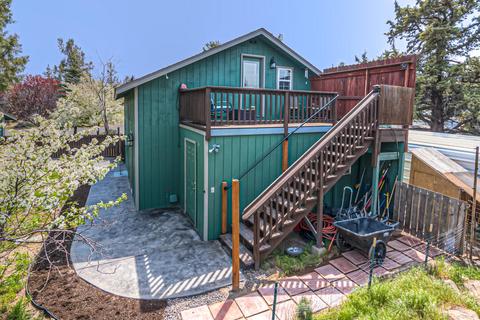 21020 NW Gift Rd, Bend, OR 97703 photo 38