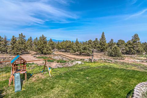 21020 NW Gift Rd, Bend, OR 97703 photo 46