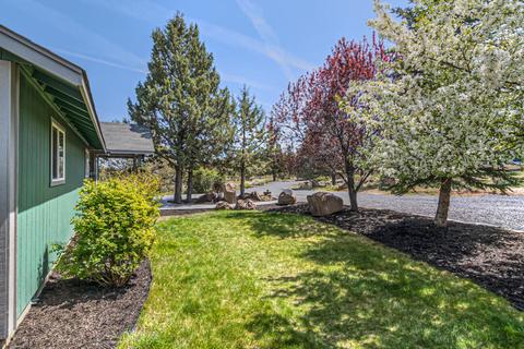 21020 NW Gift Rd, Bend, OR 97703 photo 13