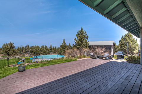 21020 NW Gift Rd, Bend, OR 97703 photo 33