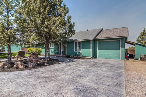 21020 NW Gift Rd, Bend, OR 97703 photo 11