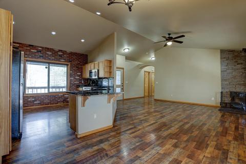 16682 Mcclintock Pl, La Pine, OR 97739 photo 2