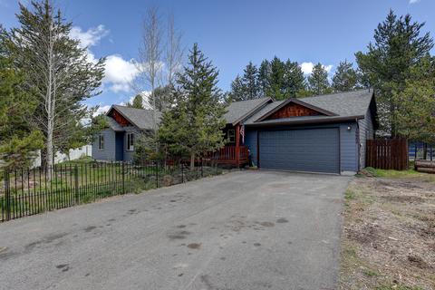 16682 Mcclintock Pl, La Pine, OR 97739 photo 1