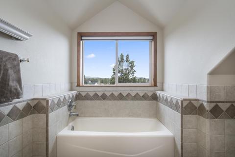 60850 Jennings Rd, Bend, OR 97702 photo 36