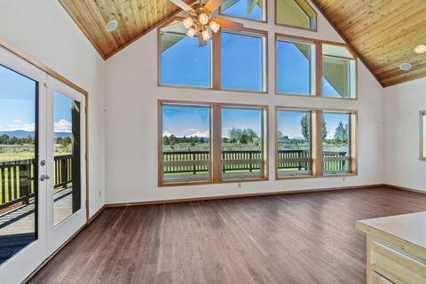 17995 3rd Ave, Bend, OR 97703 photo 10