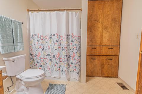 2000 Crow Rd, Merlin, OR 97532 photo 25