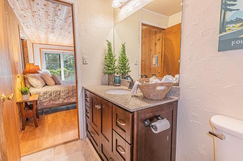 2000 Crow Rd, Merlin, OR 97532 photo 18