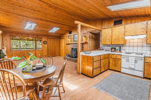 2000 Crow Rd, Merlin, OR 97532 photo 10