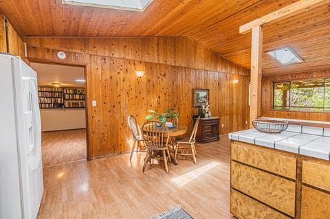2000 Crow Rd, Merlin, OR 97532 photo 9