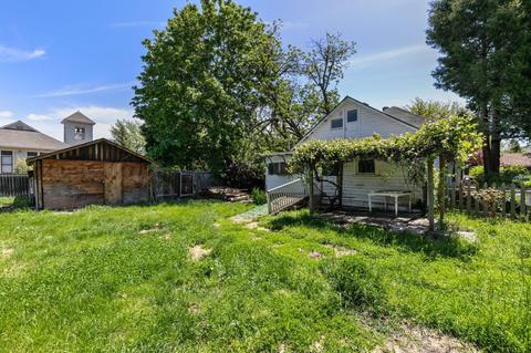202 E Main St, Talent, OR 97540 photo 14