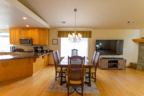 920 Ridgeview Dr, Eagle Point, OR 97524 photo 6