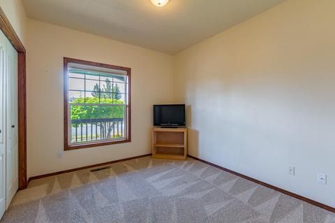 20902 Canal View Dr, Bend, OR 97701 photo 12