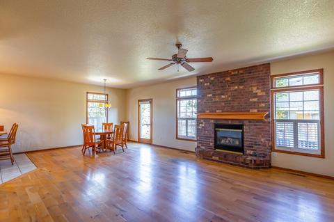 20902 Canal View Dr, Bend, OR 97701 photo 9