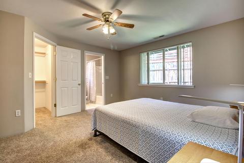 581 C St, Phoenix, OR 97535 photo 18