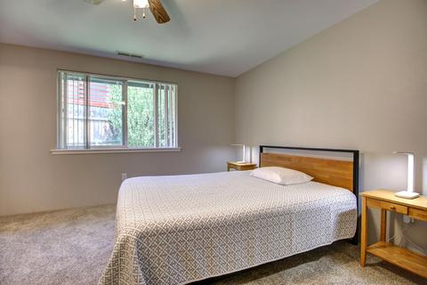 581 C St, Phoenix, OR 97535 photo 19