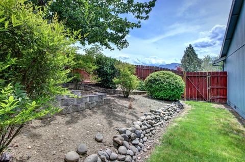 581 C St, Phoenix, OR 97535 photo 30