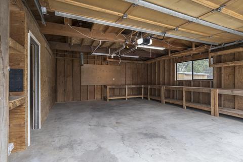 60281 Cinder Butte Rd, Bend, OR 97702 photo 38