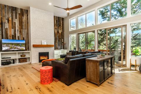 63113 Iner Loop, Bend, OR 97701 photo 4