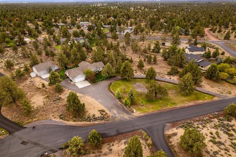 64849 Casa Ct, Bend, OR 97701 photo 24