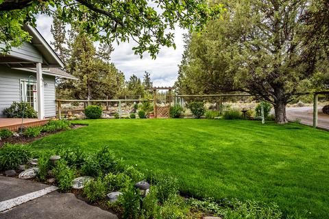 64849 Casa Ct, Bend, OR 97701 photo 27