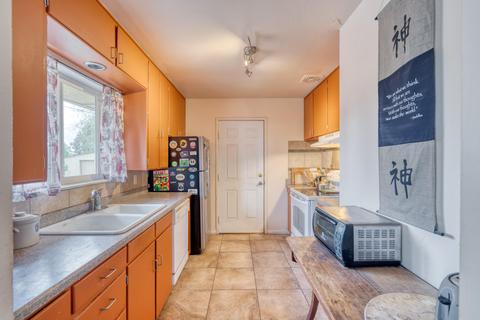 1911 NE 8th St, Bend, OR 97701 photo 8