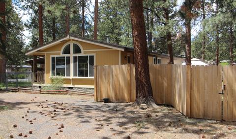 60922 Aspen Dr, Bend, OR 97702 photo 2