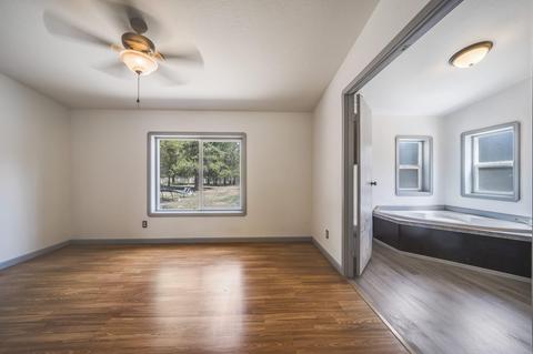 16073 Blackfeather Ln, La Pine, OR 97739 photo 9