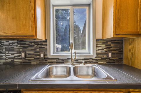 16073 Blackfeather Ln, La Pine, OR 97739 photo 6