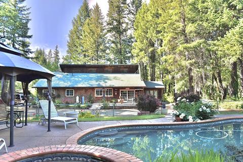 223 Pine Cone Dr, Cave Junction, OR 97523 photo 29