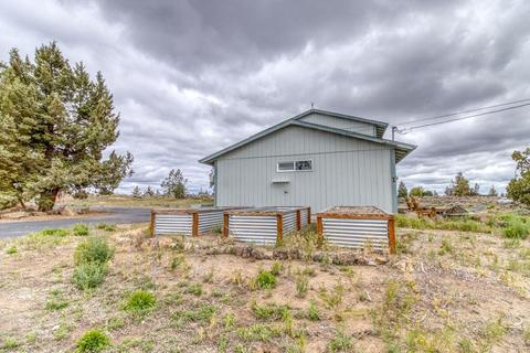 24865 Alpine Ln, Bend, OR 97701 photo 4
