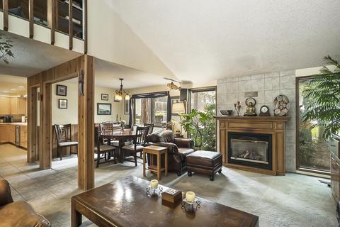 2628 NW Scandia Loop, Bend, OR 97703 photo 11